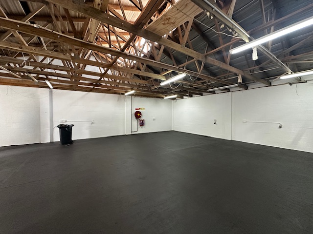 To Let Commercial Property for Rent in Maitland Western Cape